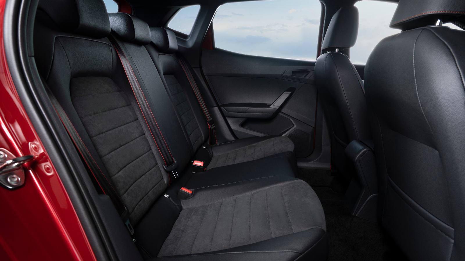 Asientos traseros SEAT Ibiza 2021 rojo desire