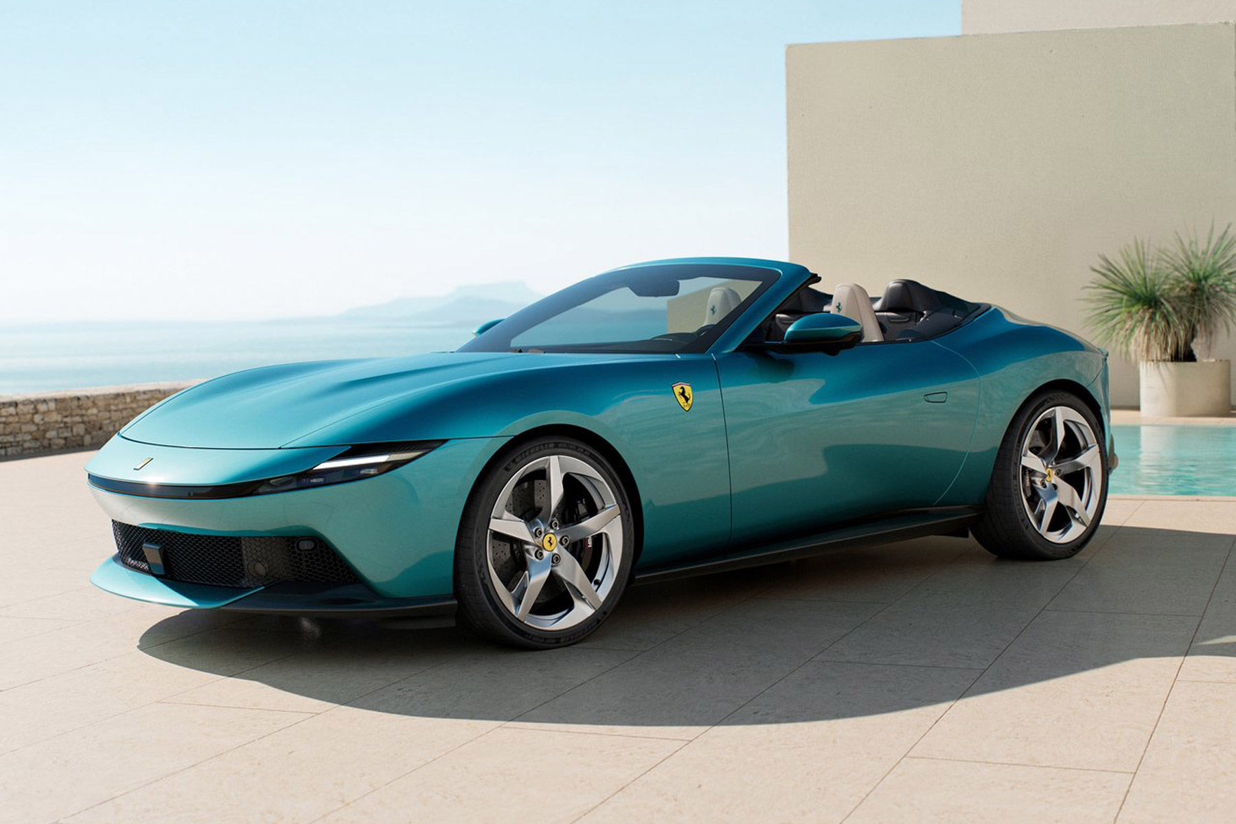 Ferrari Amaldi Spider foto exterior estática