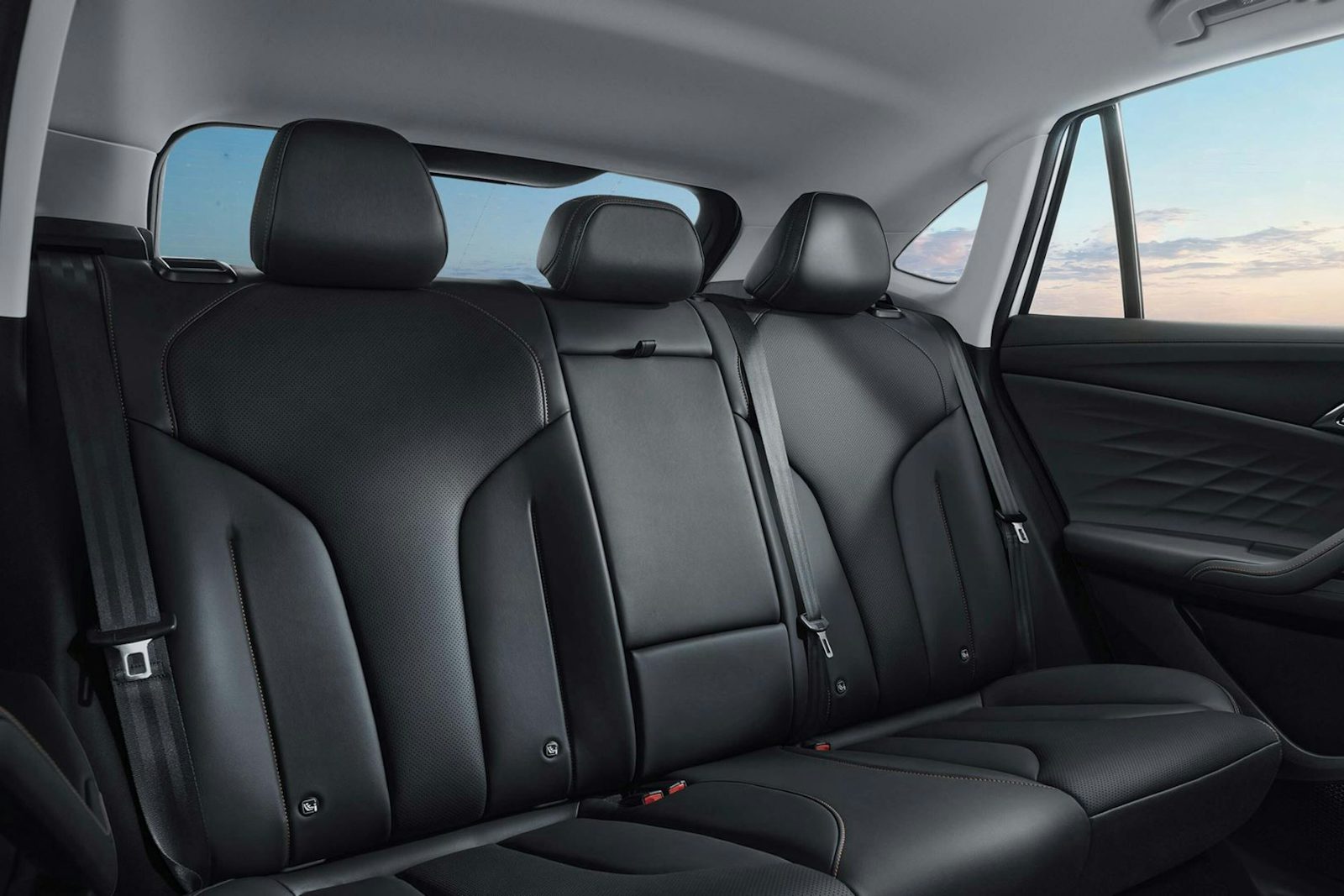 MG HS Hybrid+ foto interior