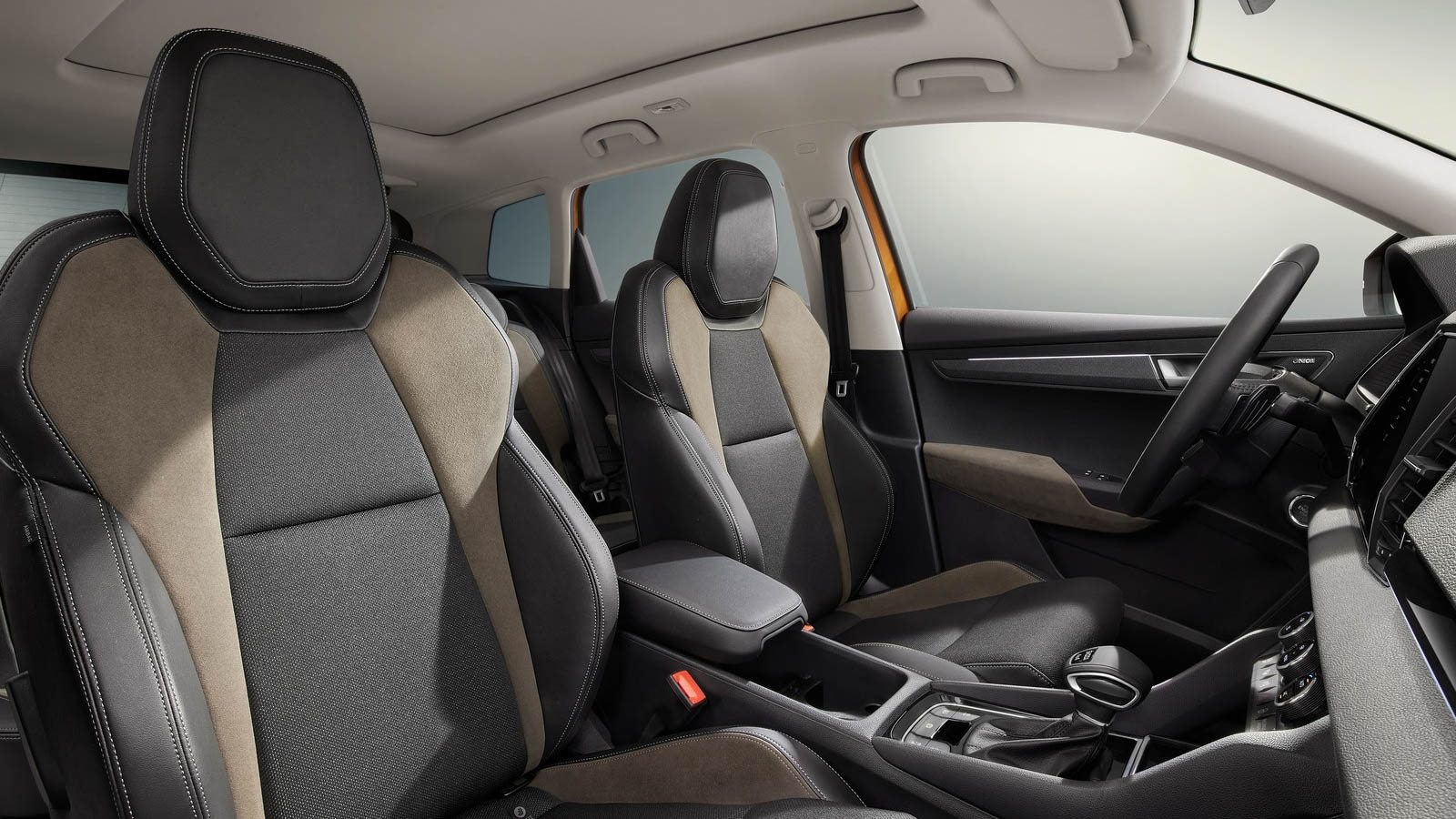 Plazas delanteras Skoda Karoq