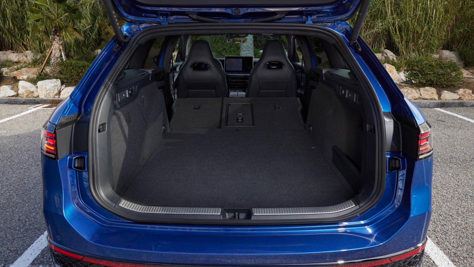 Volkswagen Passat Variant interior