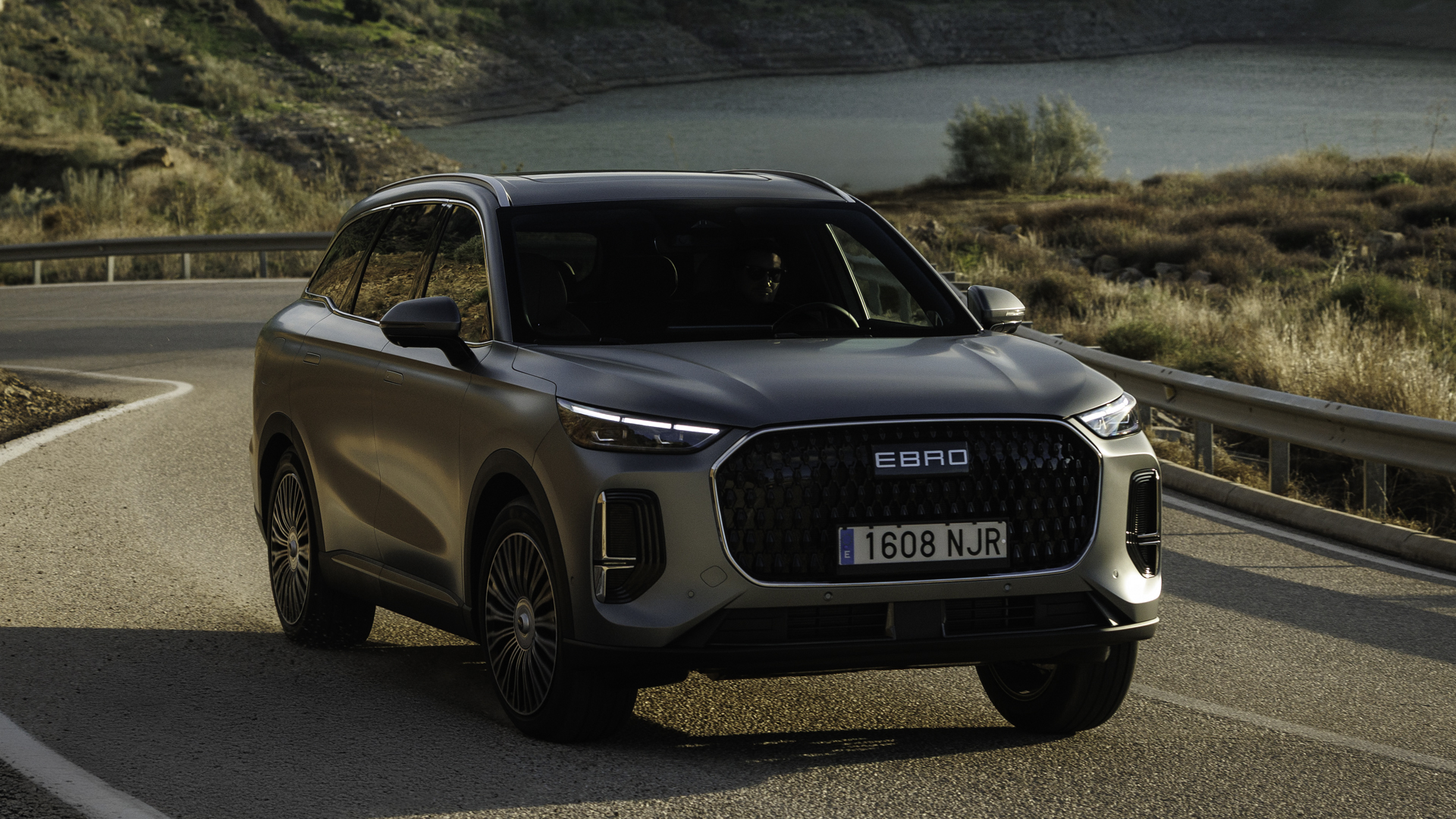 Impresiones de conducción EBRO S900