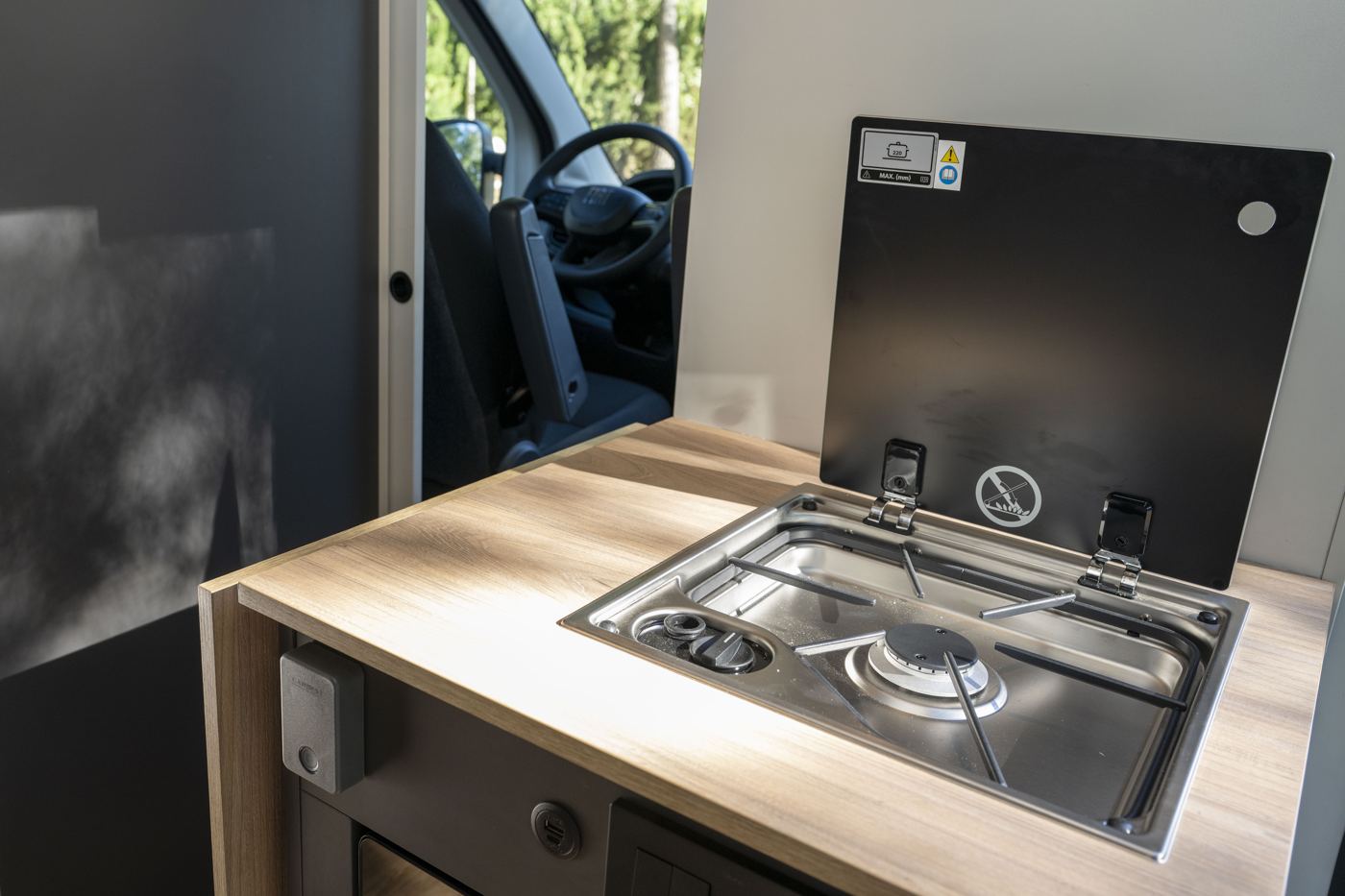 Fiat Ducato Nomade Nation Neo: cocina de gas.