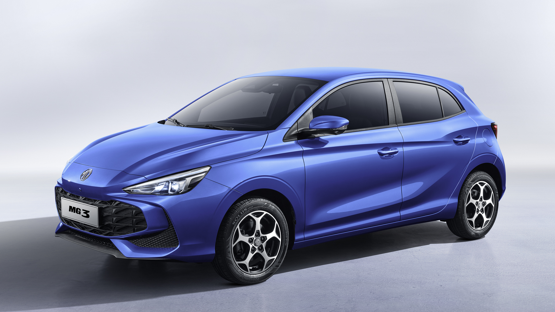 El MG3 es el nuevo híbrido urbano de bajo precio con 195 caballos que por fin está aquí carwow